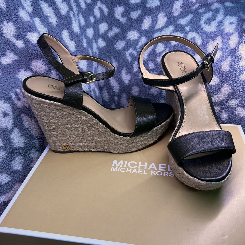 Michael Kors Jill Espadrille Wedge Olive